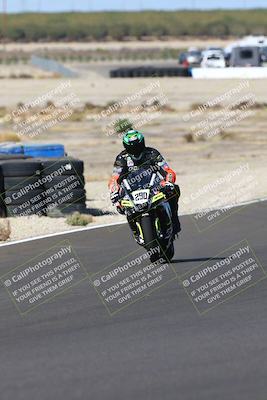 media/Oct-12-2025-CRA (Sun) [[e621380112]]/Races/Race 11/